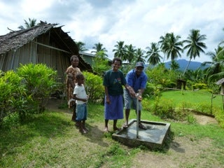Healthy Island communities in PNG get running water
